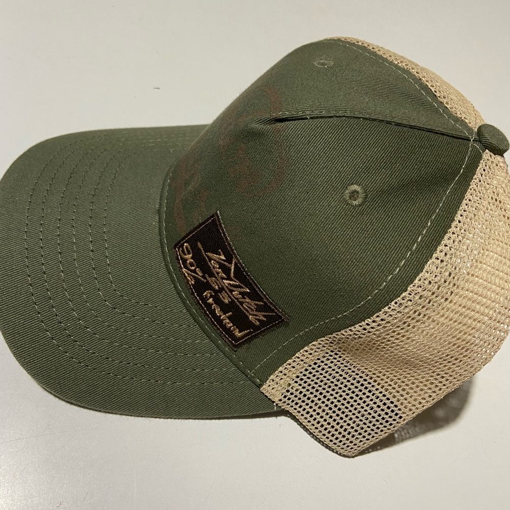 New! Von Dutch Olive/Beige trucker hat